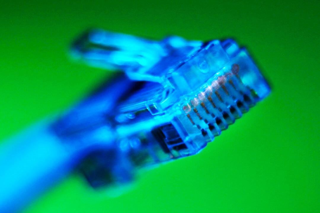 Ousting Huawei, Australia Finishes Laying Undersea Internet Cable for Pacific Allies