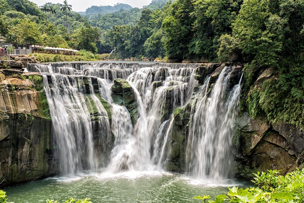 Shifen Waterfall in Pingxi. (Shutterstock)