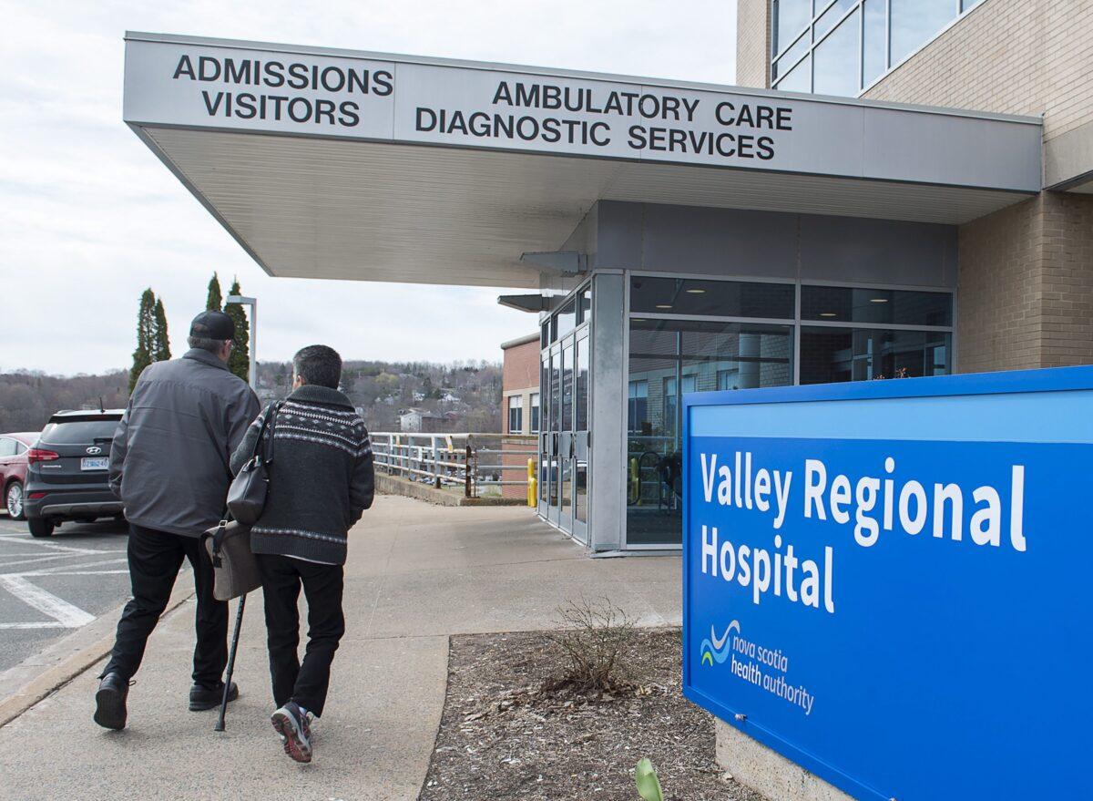 The Valley Regional Hospital in Kentville, N.S., on April 30, 2019. (Andrew Vaughan/The Canadian Press)