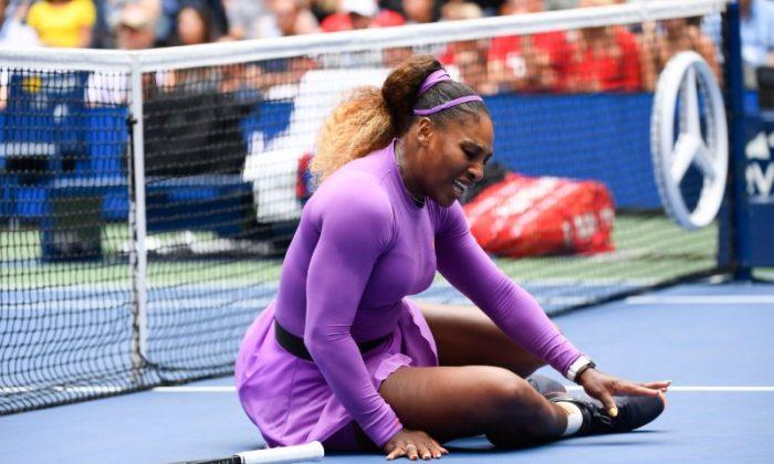 Serena Rolls Ankle at US Open