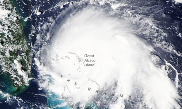 Hurricane Dorian Kills at Least 5 in Bahamas