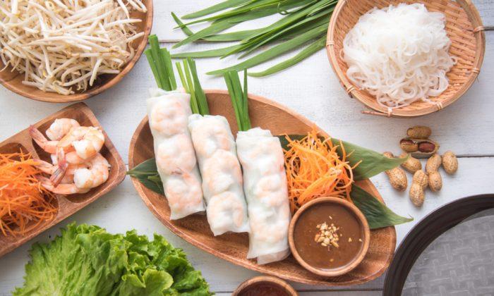 Vietnamese Summer Rolls, a Refreshing Snack