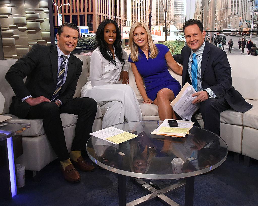 ©Getty Images | <a href="https://www.gettyimages.com/detail/news-photo/singer-kelly-rowland-is-interviewed-by-co-hosts-pete-news-photo/516829502?adppopup=true">Ben Gabbe</a>