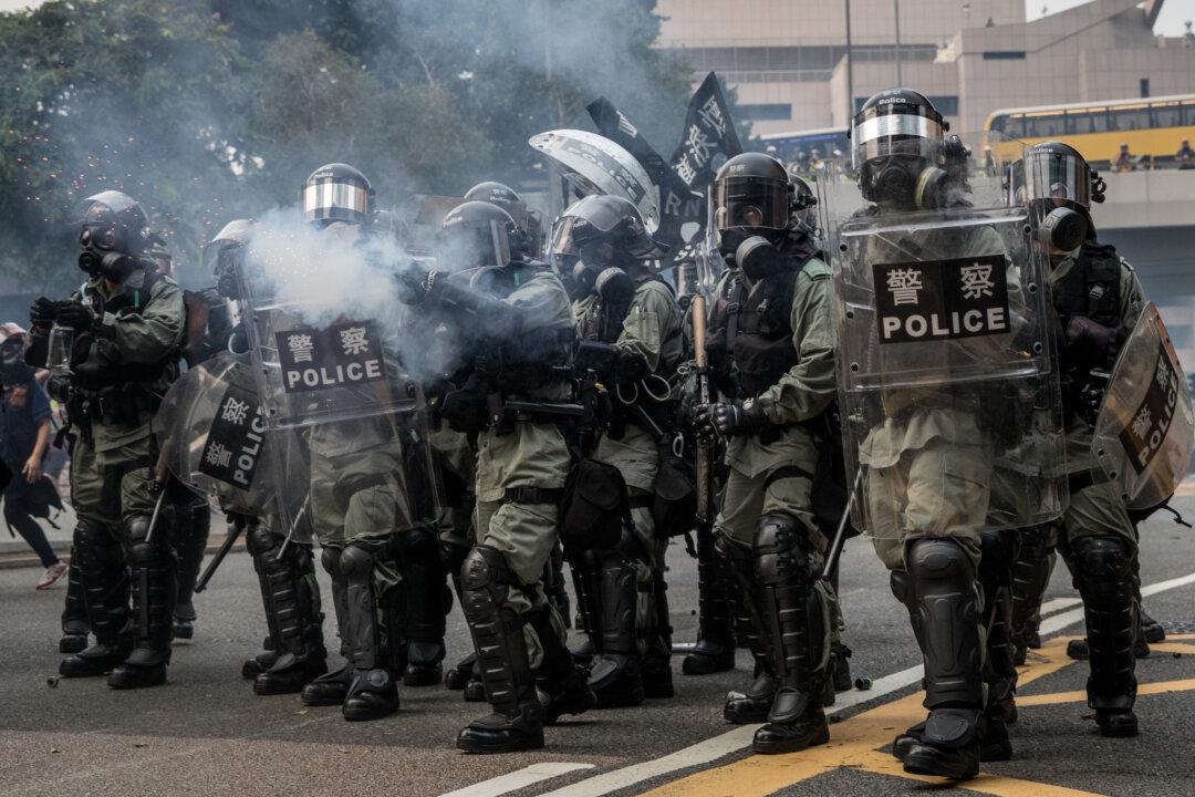 Canada, Other G7 Nations Condemn Hong Kong Warrants for Overseas Activists