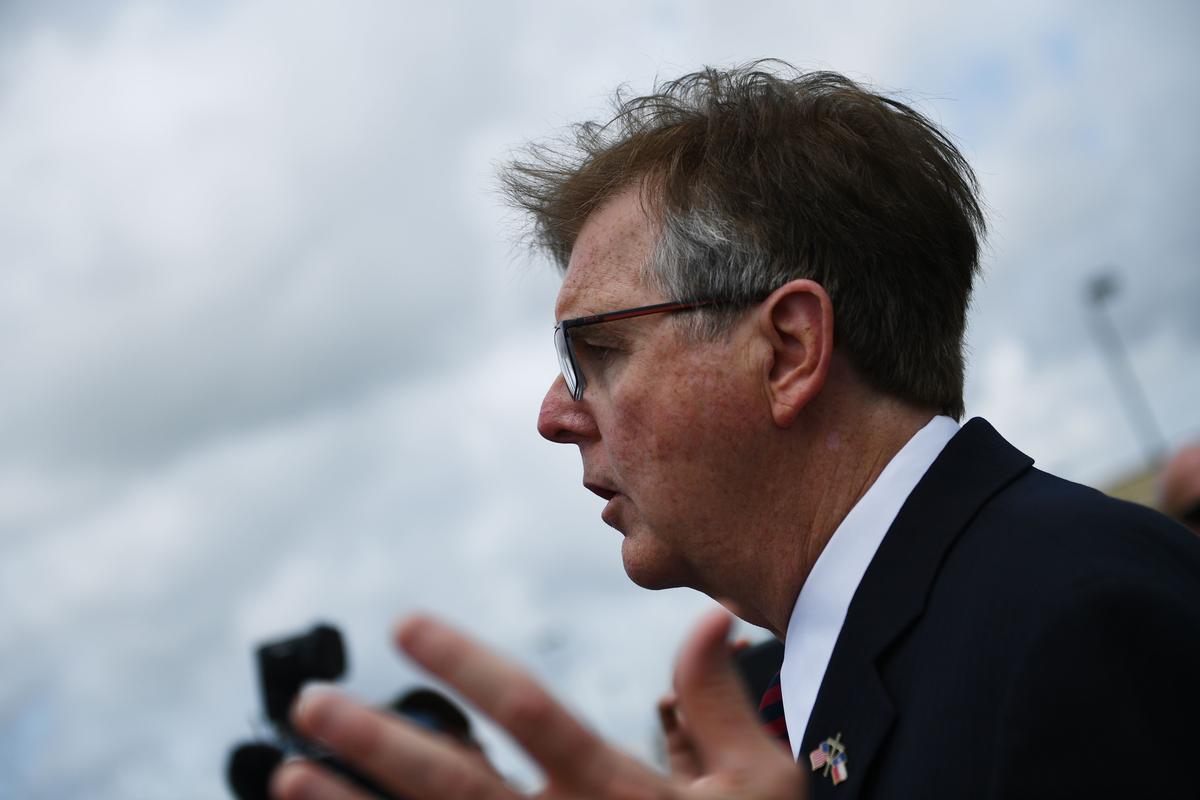 Texas Lt. Gov. Dan Patrick Calls for Background Checks on ‘Stranger-to-Stranger’ Gun Sales