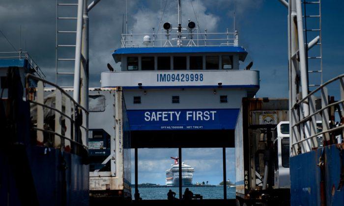 Hundreds of Bahamians Forced Off US Bound Ferry