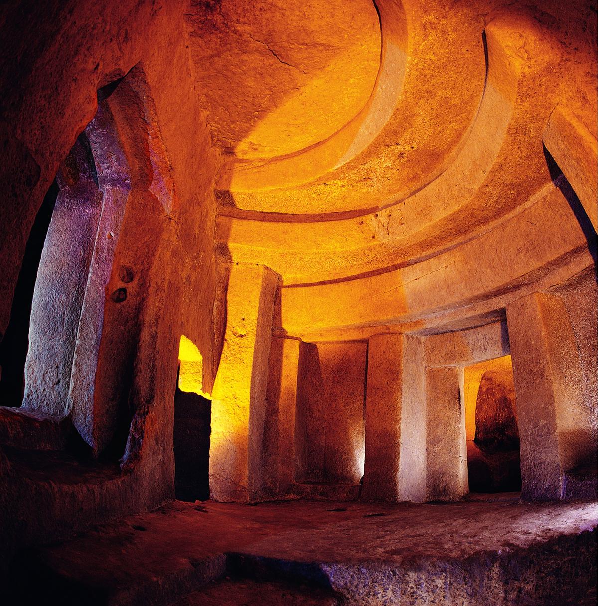 Hal Saflieni Hypogeum, an ancient underground burial chamber. (<a href="http://viewingmalta.com/" target="_blank" rel="noopener" data-saferedirecturl="https://www.google.com/url?q=http://ViewingMalta.com&source=gmail&ust=1568120820722000&usg=AFQjCNFvAqn55eDgepA9T2ON7keD_G5oAw">ViewingMalta.com</a>)