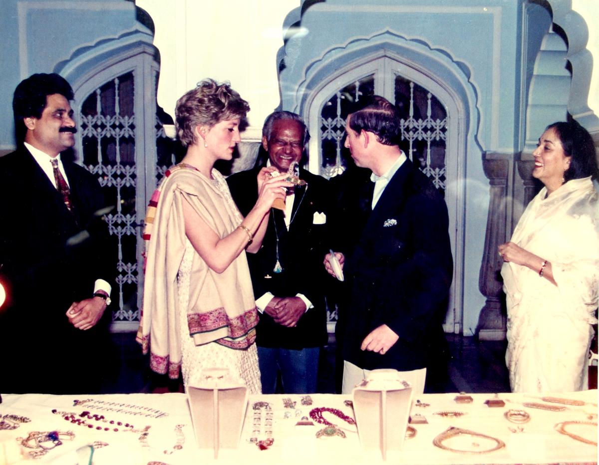 Prince Charles and Princess Diana visit The Gem Palace in 1991. (Courtesy of Sanjay Kasliwal)