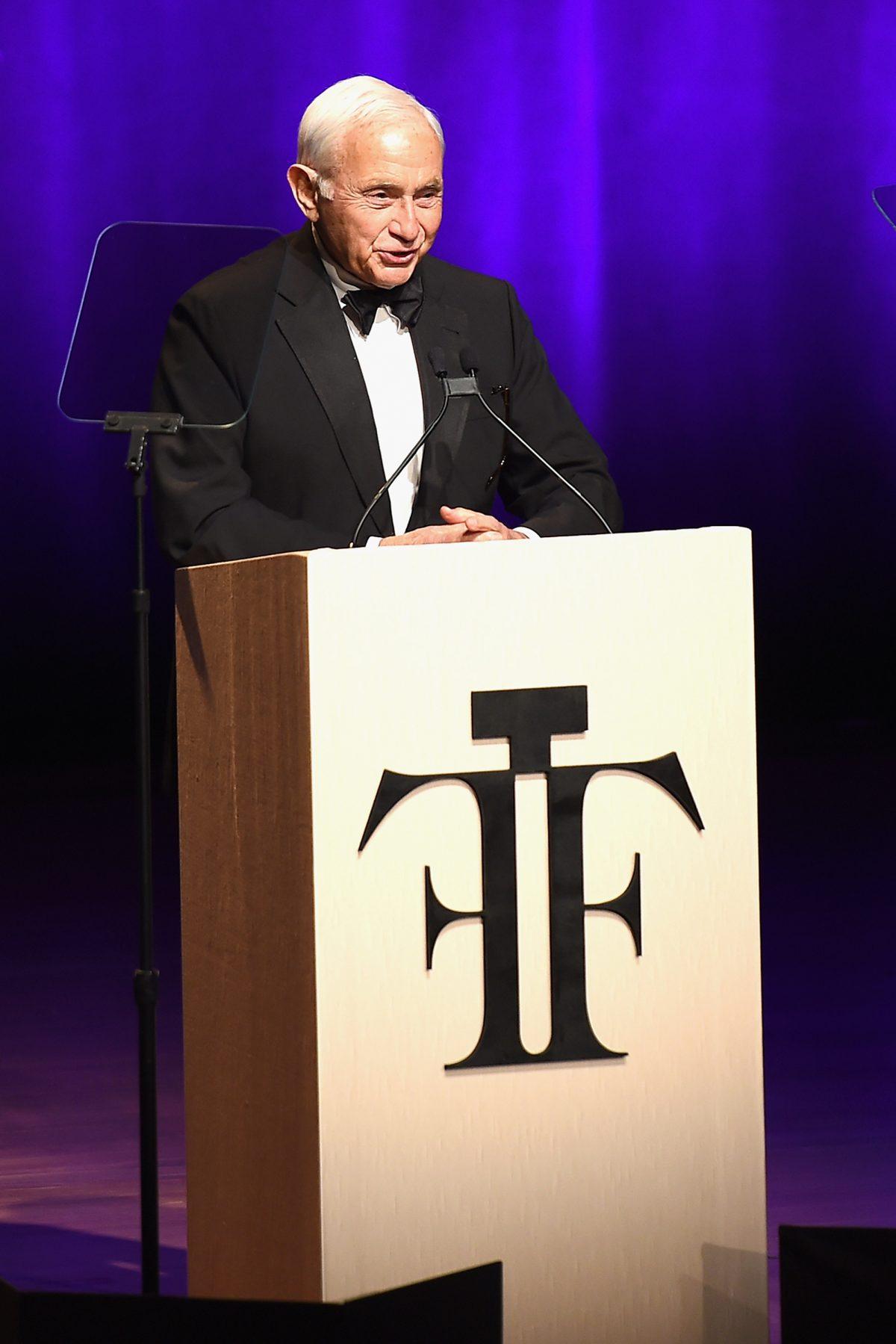 Les Wexner speaks onstage at the 2016 Fragrance Foundation Awards presented by Hearst Magazines - Show in New York City on June 7, 2016. (Photo by Nicholas Hunt/Getty Images for Fragrance Foundation)
