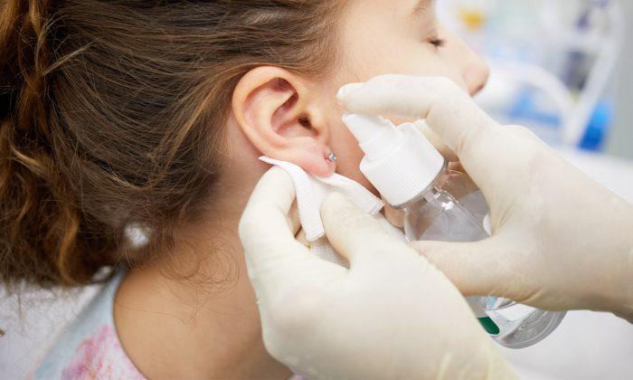 Mom Warns Parents When Daughter Is Rushed to ER After Ear Piercing Goes Terribly Wrong