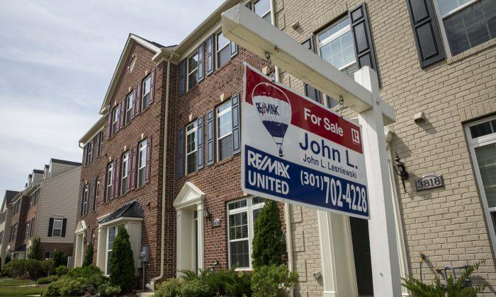 Time on Market for Typical US Home Drops to Just 6 Days: Report