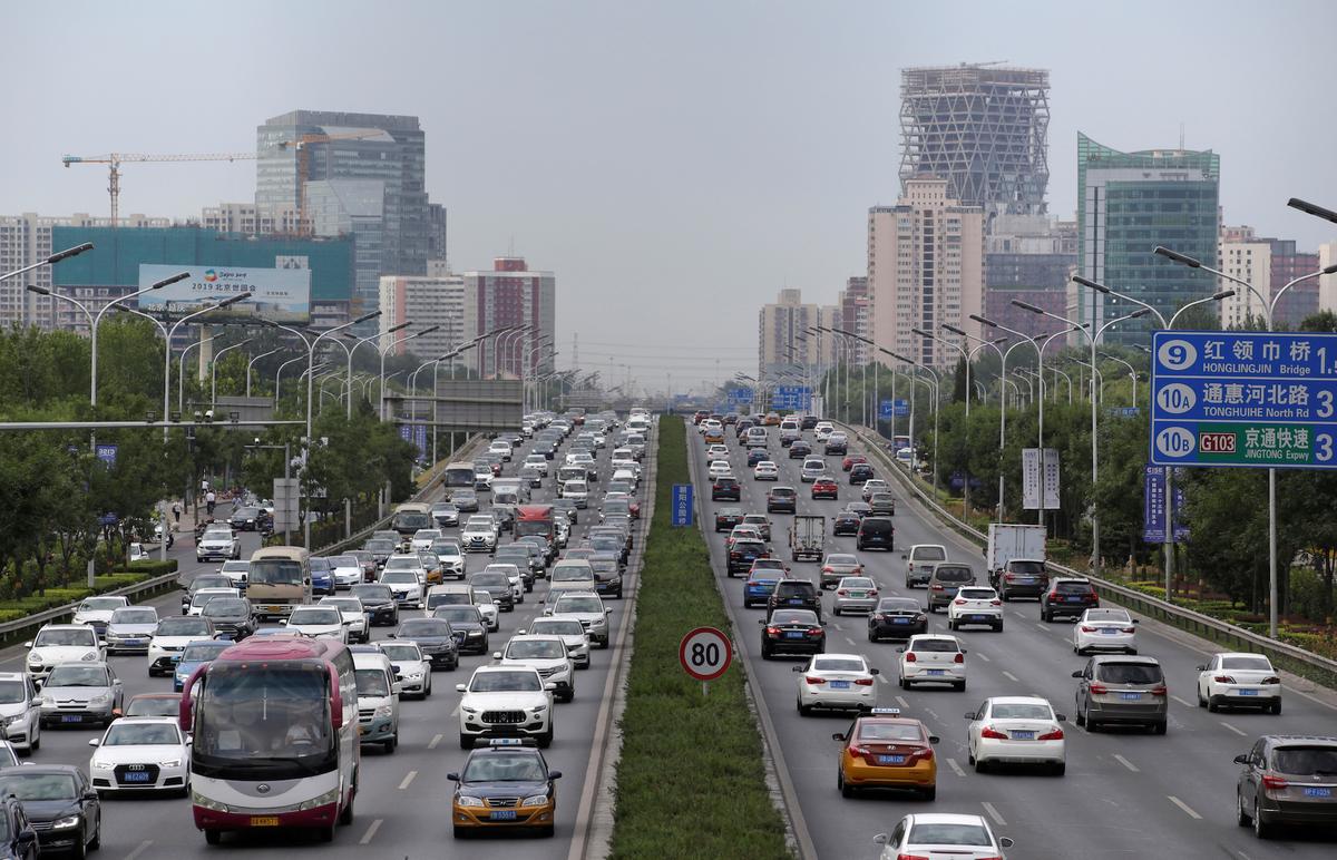 Cars drive on the road during the morning rush hour in Beijing, China on July 2, 2019. (Jason Lee/Reuters)