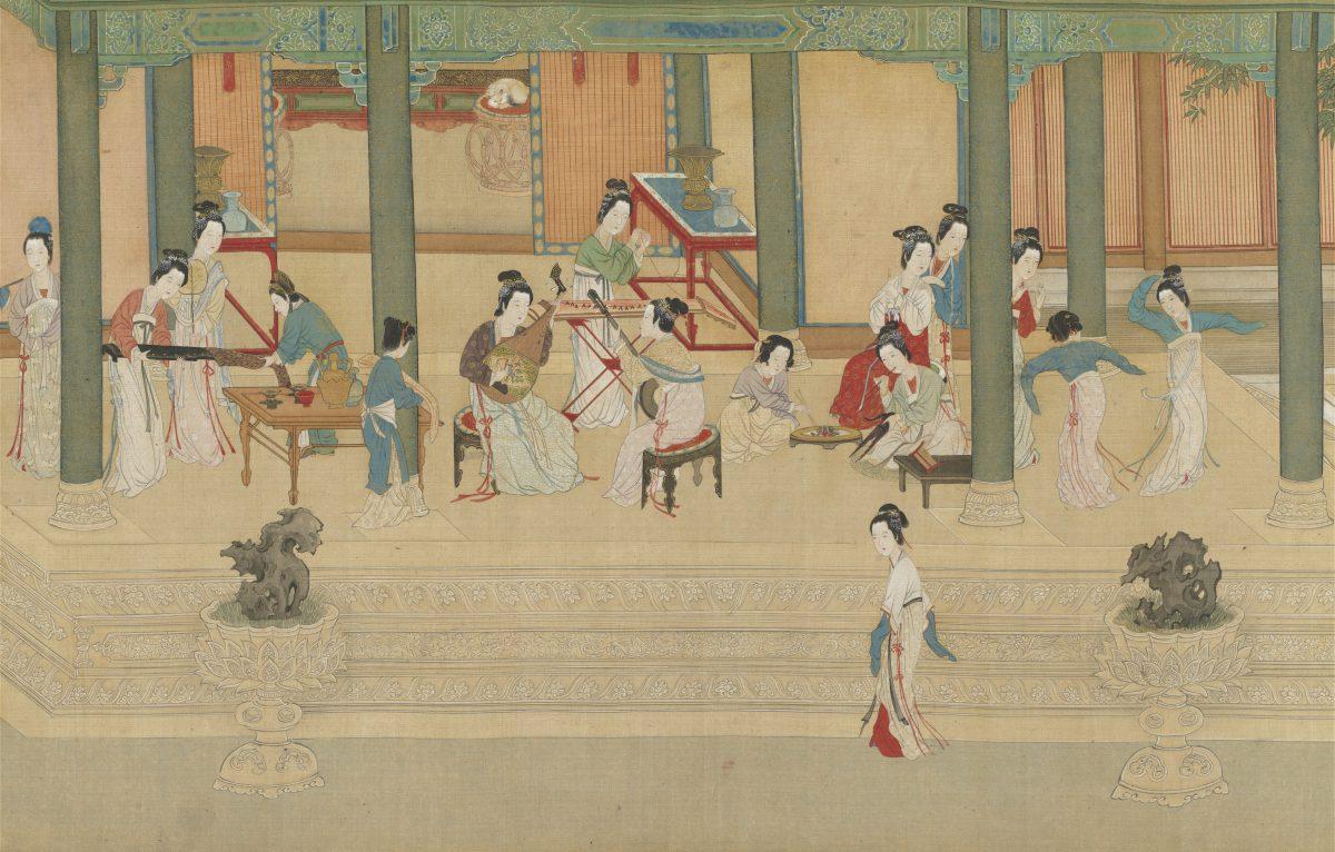 Court ladies enjoying leisure activities in “Spring Morning in the Han Palace” by Qiu Ying. National Palace Museum in Taipei, Taiwan. (Public Domain)