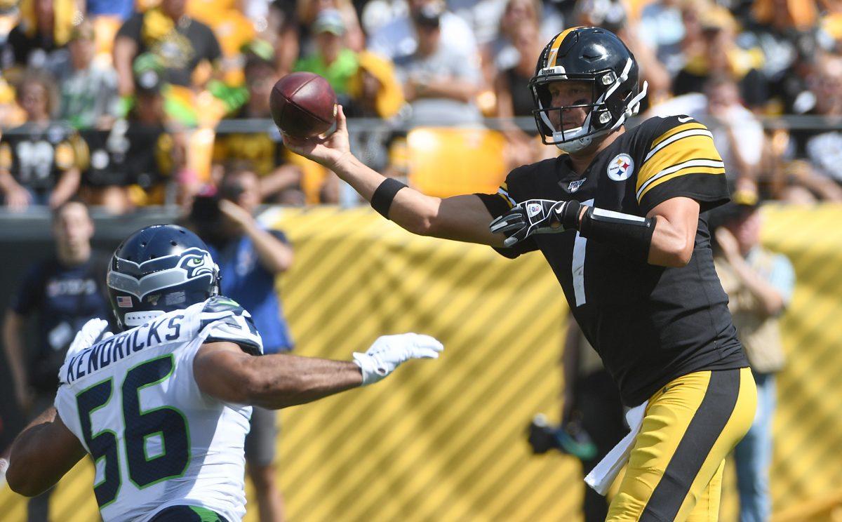 Ben Roethlisberger #7 of the Pittsburgh Steelers attempts a pass as Mychal Kendricks #56 of the Seattle Seahawks defends in the first quarter during the game at Heinz Field in Pittsburgh, Penn., on Sept. 15, 2019. (Justin Berl/Getty Images)