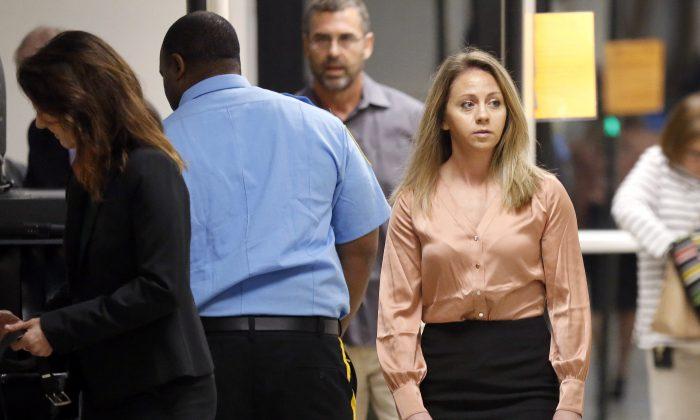 Mover Refuses Service to Police Officers in Retaliation for Amber Guyger’s Sentence