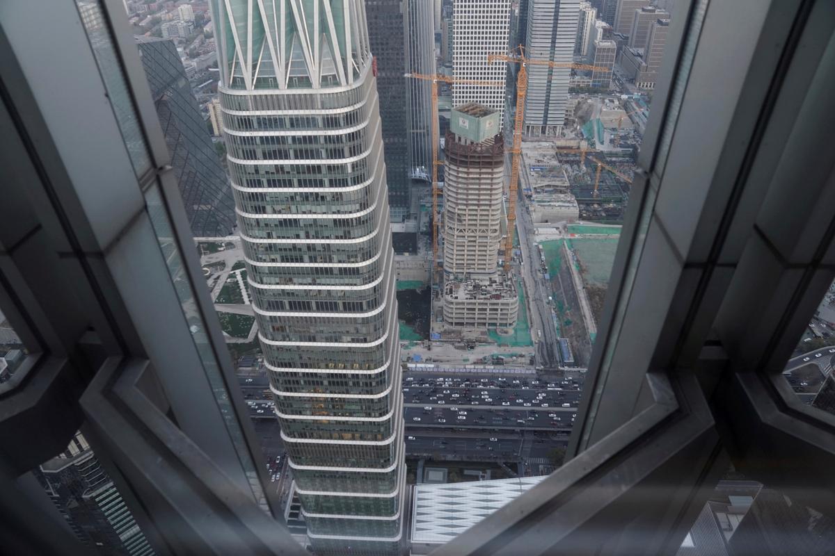 China’s Growth Could Slip Below 6 Percent, Analysts Warn, as Trade War Takes Toll