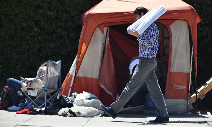 San Francisco Will Get Environmental Violation Notice Due to Trash From Homeless, Trump Says