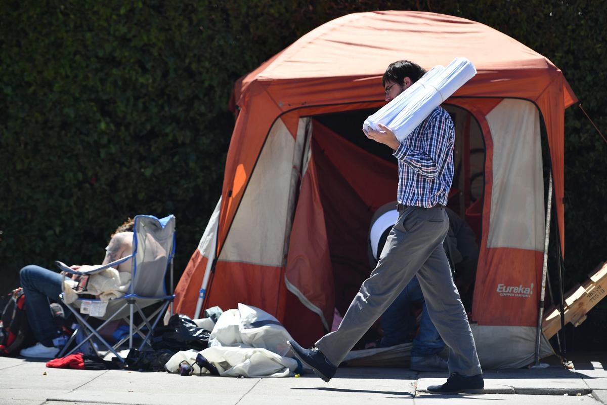 San Francisco Will Get Environmental Violation Notice Due to Trash From Homeless, Trump Says