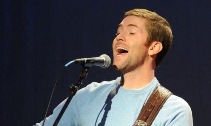 1 Dead, 7 Hurt After Tour Bus Carrying Country Singer Josh Turner’s Road Crew Crashes: Officials
