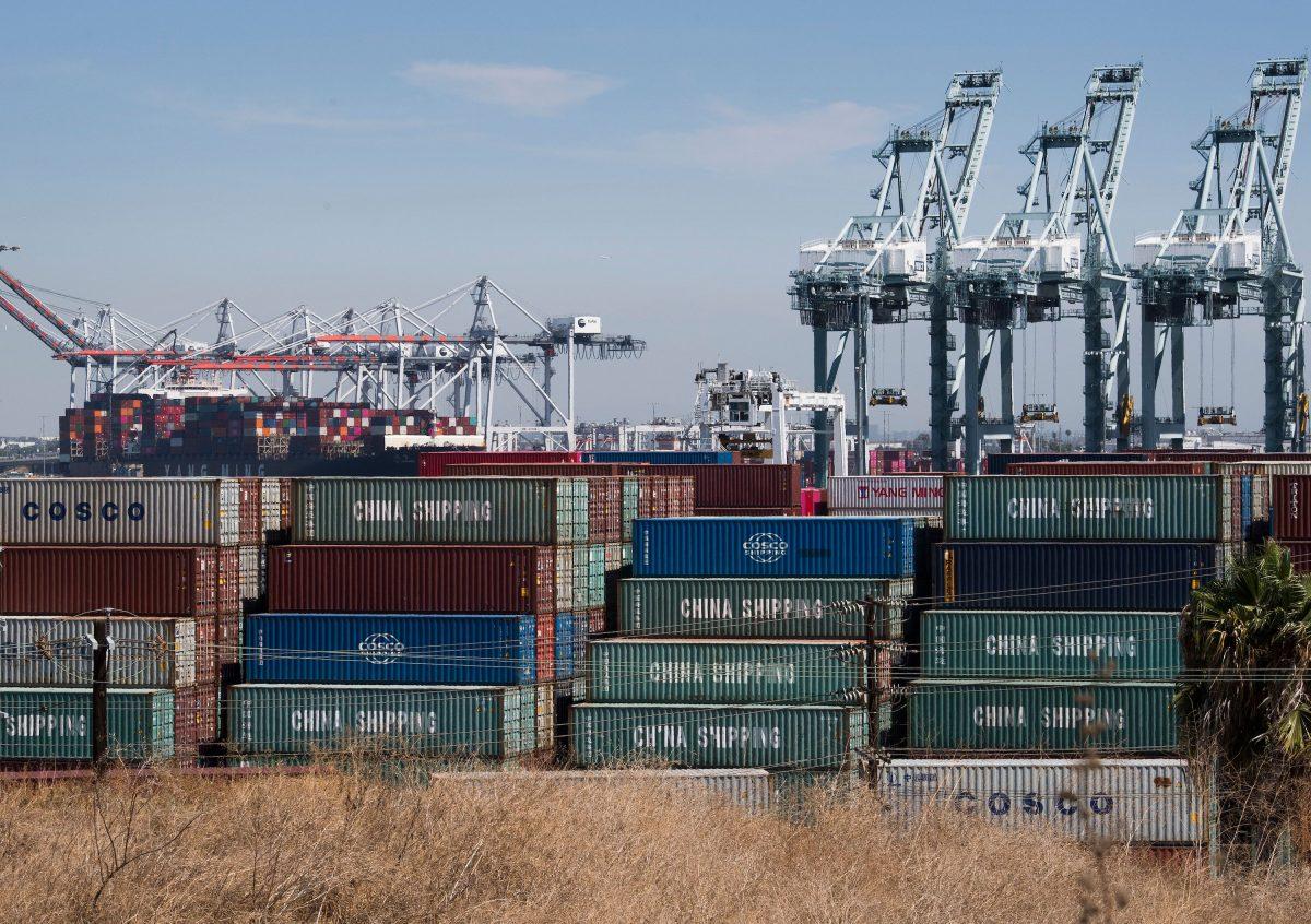 Shipping containers from China and other Asian countries are unloaded at the Port of Los Angeles as the trade war continues between China and the U.S., in Long Beach, Calif., on Sept. 14, 2019. (Mark Ralston/AFP/Getty Images)