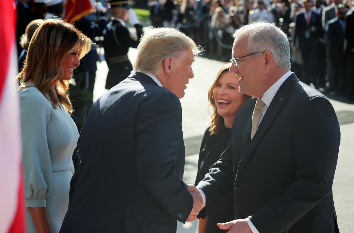 U.S. President Donald Trump and first lady Melania Trump welcome Australia’s Prime Minister Scott Morrison and Mrs Morrison to an official arrival ceremony on the South Lawn of the White House in Washington, U.S., September 20, 2019. (Reuters/Jonathan Ernst)