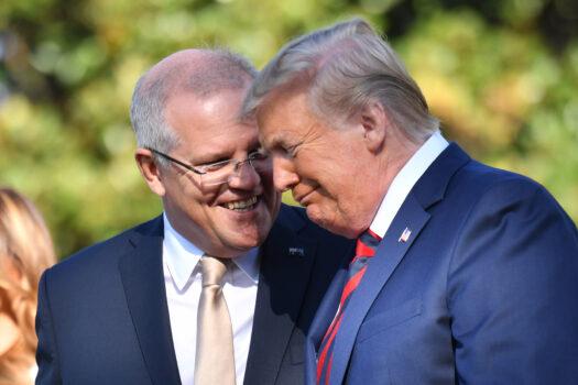 U.S. President Donald Trump and Australian Prime Minister Scott Morrison at a ceremonial welcome on the south lawn of the White House in Washington DC, United States, Sept. 20, 2019. (AAP Image/Mick Tsikas)