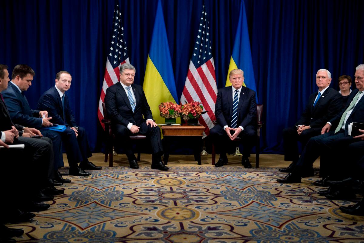 Ukraine's President Petro Poroshenko and President Donald Trump wait for a meeting at the Palace Hotel during the 72nd United Nations General Assembly in New York City on Sept. 21, 2017. (Brendan Smialowski/AFP/Getty Images)