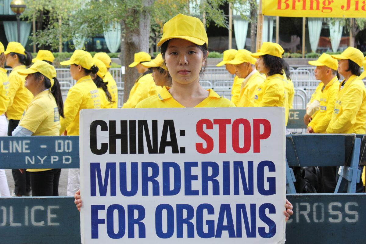 Han Yu at a Falun Gong rally at the United Nations Plaza on Sept. 24, 2019. (Eva Fu/The Epoch Times)