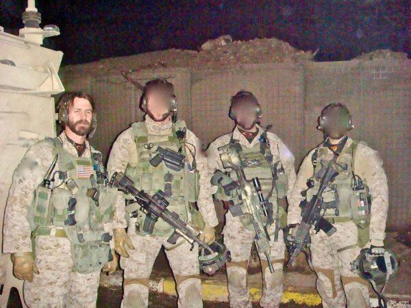 Tom Spooner (L) while on deployment in Iraq. (Courtesy of Warriors Heart)