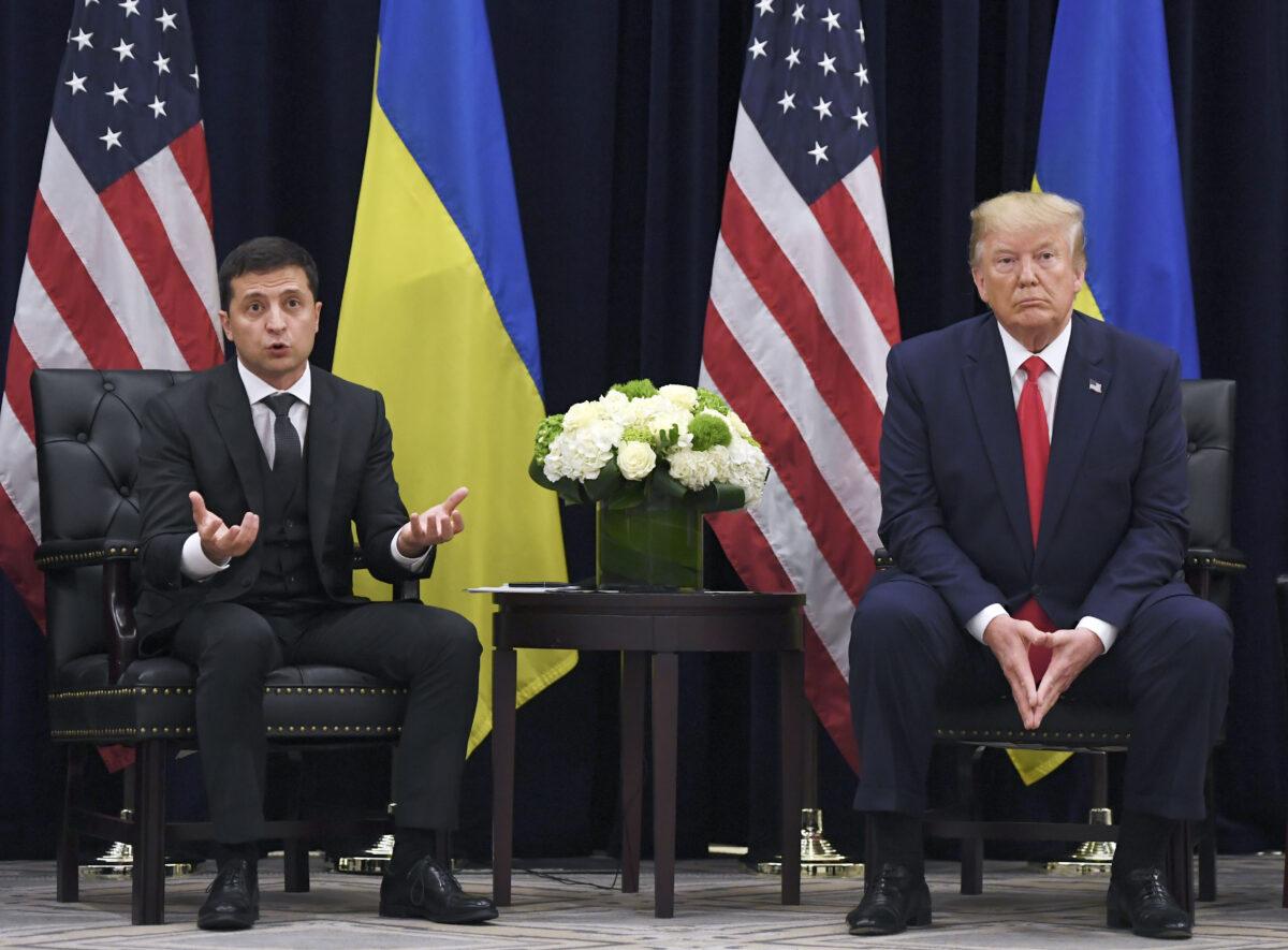 President Donald Trump and Ukrainian President Volodymyr Zelensky hold a meeting in New York on the sidelines of the United Nations General Assembly on Sept. 25, 2019. (Saul Loeb/AFP/Getty Images)