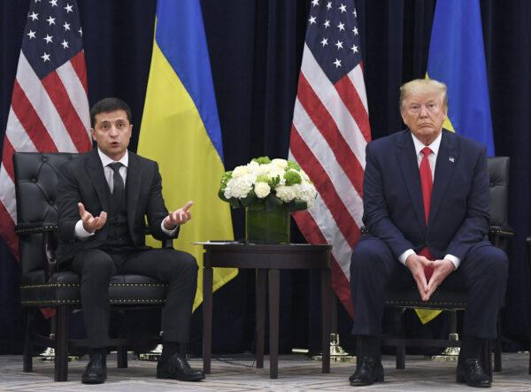 Then-President Donald Trump (R) and Ukrainian President Volodymyr Zelenskyy hold a meeting in New York on the sidelines of the United Nations General Assembly on Sept. 25, 2019. (Saul Loeb/AFP/Getty Images)