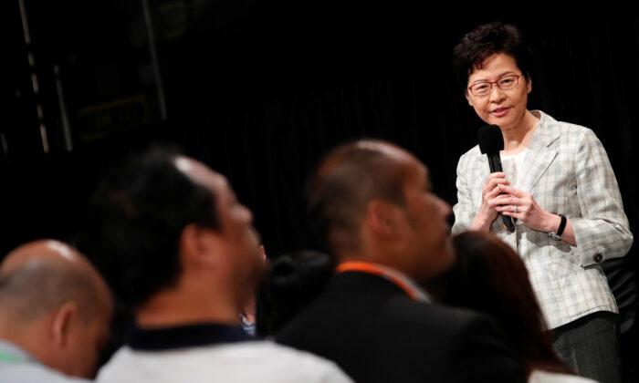 Hong Kong Public Criticize Leader Carrie Lam at First ‘Open Dialogue’