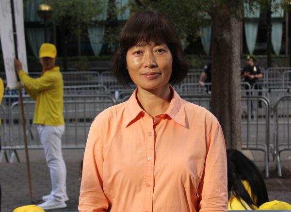Falun Gong practitioner Jane Dai at the United Nations Plaza in New York, N.Y., on Sept. 24, 2019. (Eva Fu/The Epoch Times)