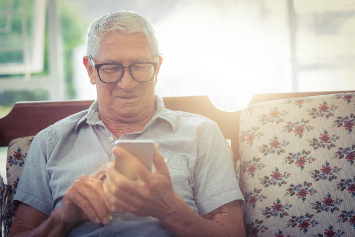The Delicate Issue of Taking Away a Senior’s Smartphone