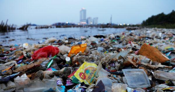 Rubbish, most of which is plastics, is seen along a shoreline in Jakarta, Indonesia, June 21, 2019. (Willy Kurniawan/Reuters)