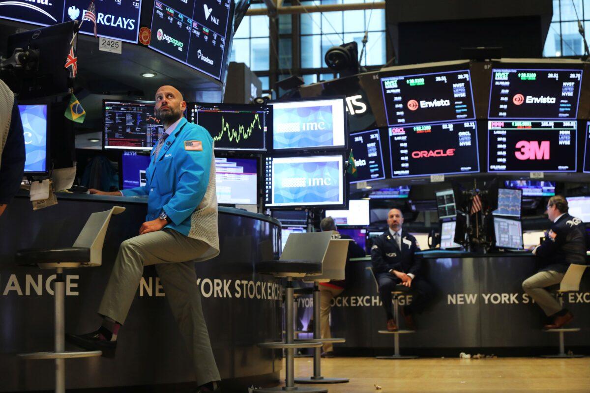 Traders work on the floor of the New York Stock Exchange (NYSE) in New York City on Sept. 18, 2019. (Spencer Platt/Getty Images)