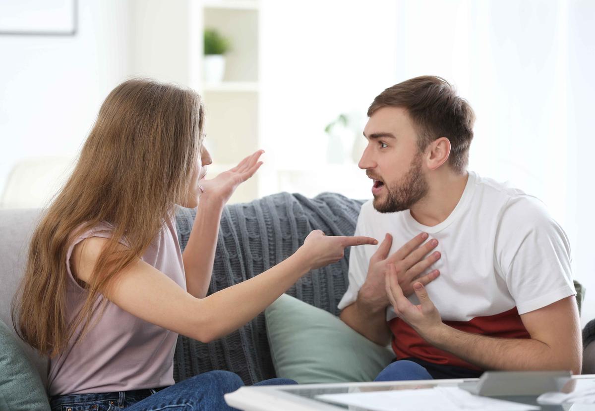 Illustration - Shutterstock | <a href="https://www.shutterstock.com/image-photo/couple-arguing-about-money-home-problems-1012943446">Africa Studio</a>