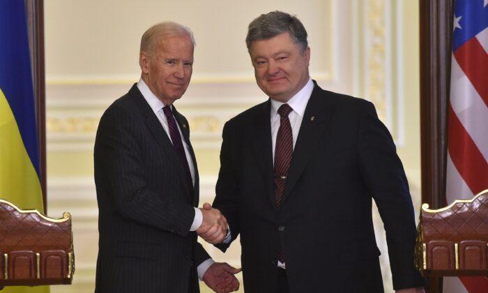 Former Ukrainian President Says Biden Never Asked Him to Close Cases