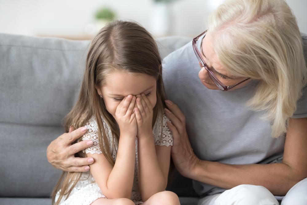 Illustration - Shutterstock | <a href="https://www.shutterstock.com/image-photo/loving-understanding-old-grandma-embracing-little-1231591480?src=Jv6Au7GHoALRLuAXOI5Lxg-1-28">fizkes</a>