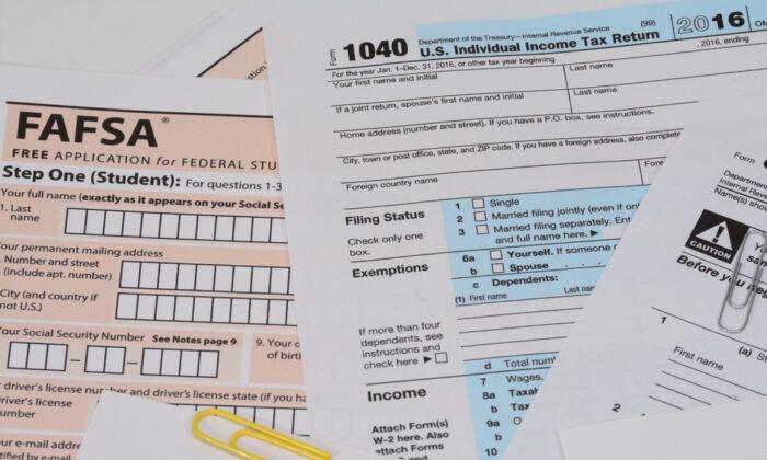 US Tax Reform Further Complicates Federal Student Aid Form