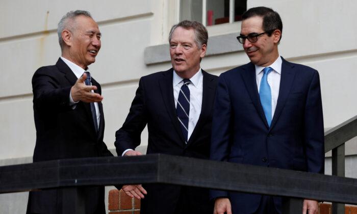 Day 1 of US-China Trade Talks Ends With Hopes for Limited Deal