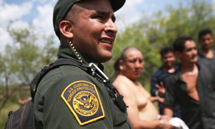 Southern Border Apprehensions Fall for 5th Straight Month
