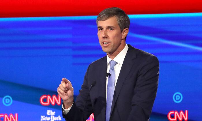 O'Rourke Says Police Would Seize Guns From Houses Under Proposed Law