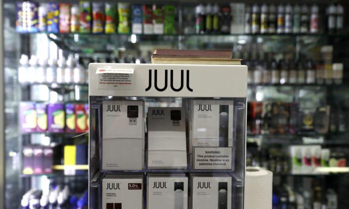 Juul Stops Sales of Fruit, Dessert Flavors of E-Cigarettes, as Number of Lung Illnesses Rise
