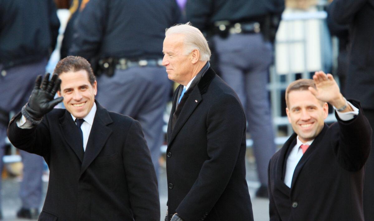 Vice President Joe Biden and sons Hunter Biden (L) and Beau Biden walk in the Inaugural Parade in Washington on Jan. 20, 2009. (McNew/Getty Images)