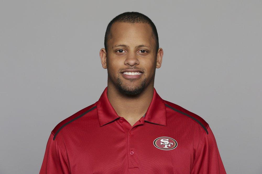 Keanon Lowe of the San Francisco 49ers NFL football team. Lowe, a former analyst for the 49ers and wide receiver at the University of Oregon, subdued a person with a gun who appeared on a Portland, Oregon high school campus on May 17, 2019. (File/AP Photo)