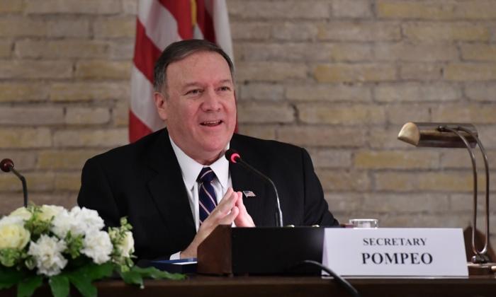 Pompeo Says There Was No Quid Pro Quo Tied to Ukraine Aid