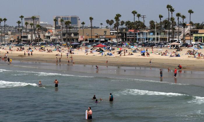 Newport Beach Approves New Restrictions on Short-Term Rentals
