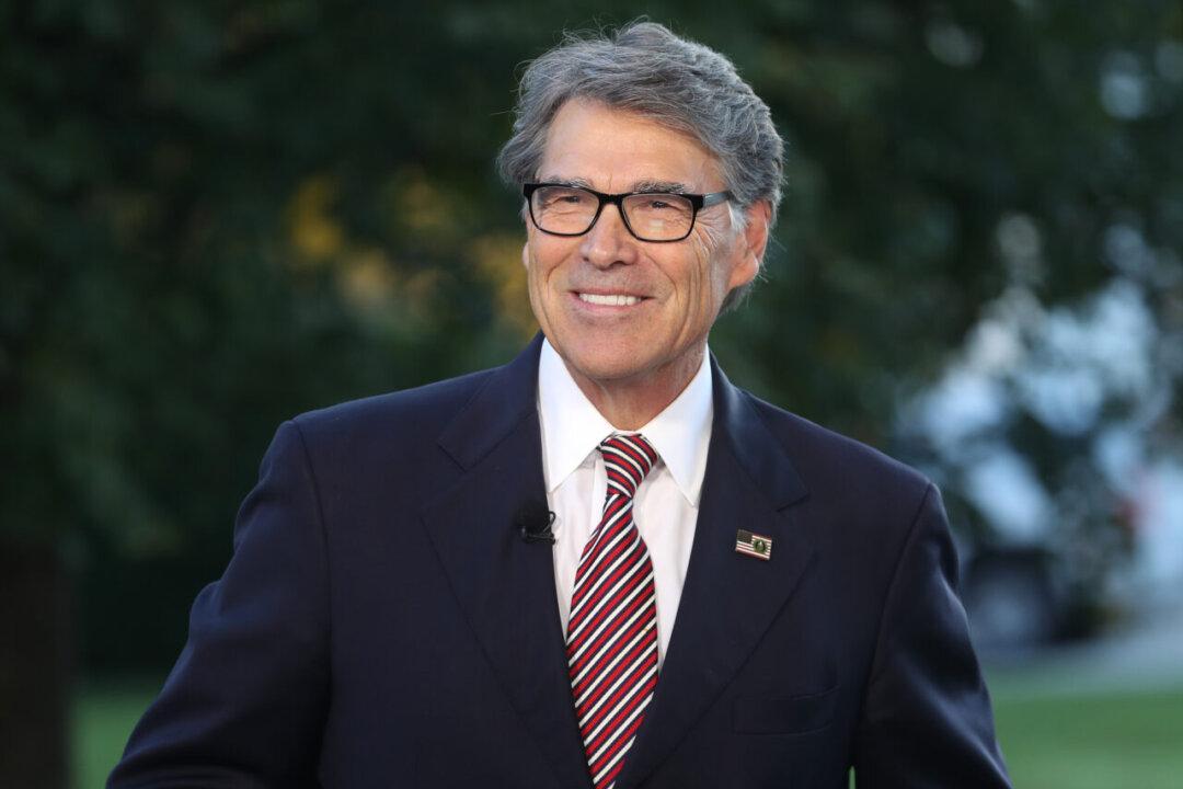 Energy Secretary Perry: Trump, Giuliani, and Sondland Never Mentioned Bidens, Burisma