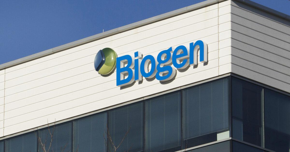 A sign for biotechnology company Biogen, Inc. on a building in Cambridge, Mass., on March 18, 2017. (Dominick Reuter/AFP/Getty Images)